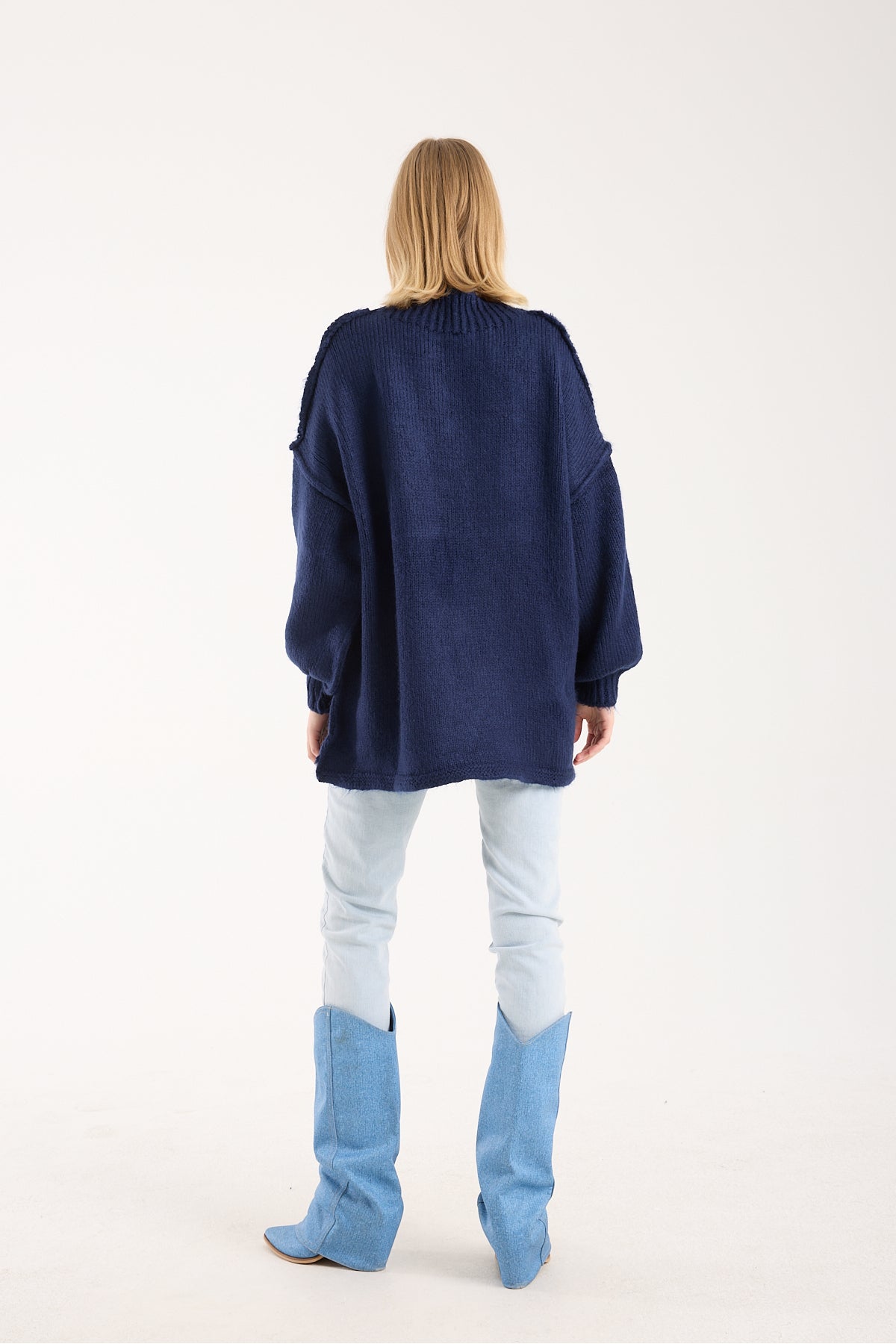 Yumoş ip ters dikiş oversize kadın kazak dik yaka 6513