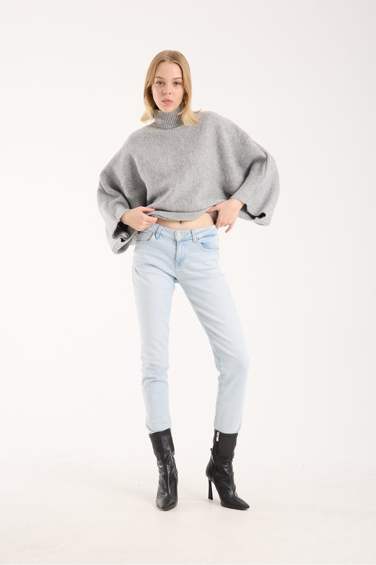 Yumoş ip pelerin dik yaka yarasa kol kadın kazak 6514