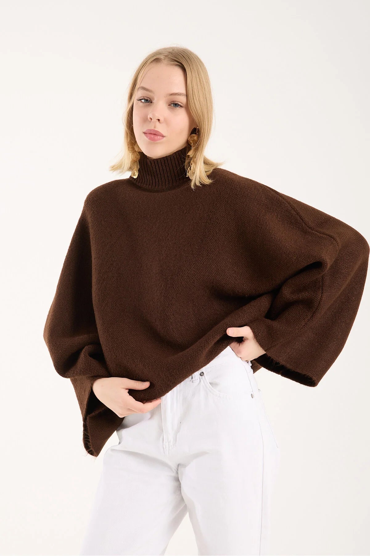 Yumoş ip pelerin dik yaka yarasa kol kadın kazak 6514