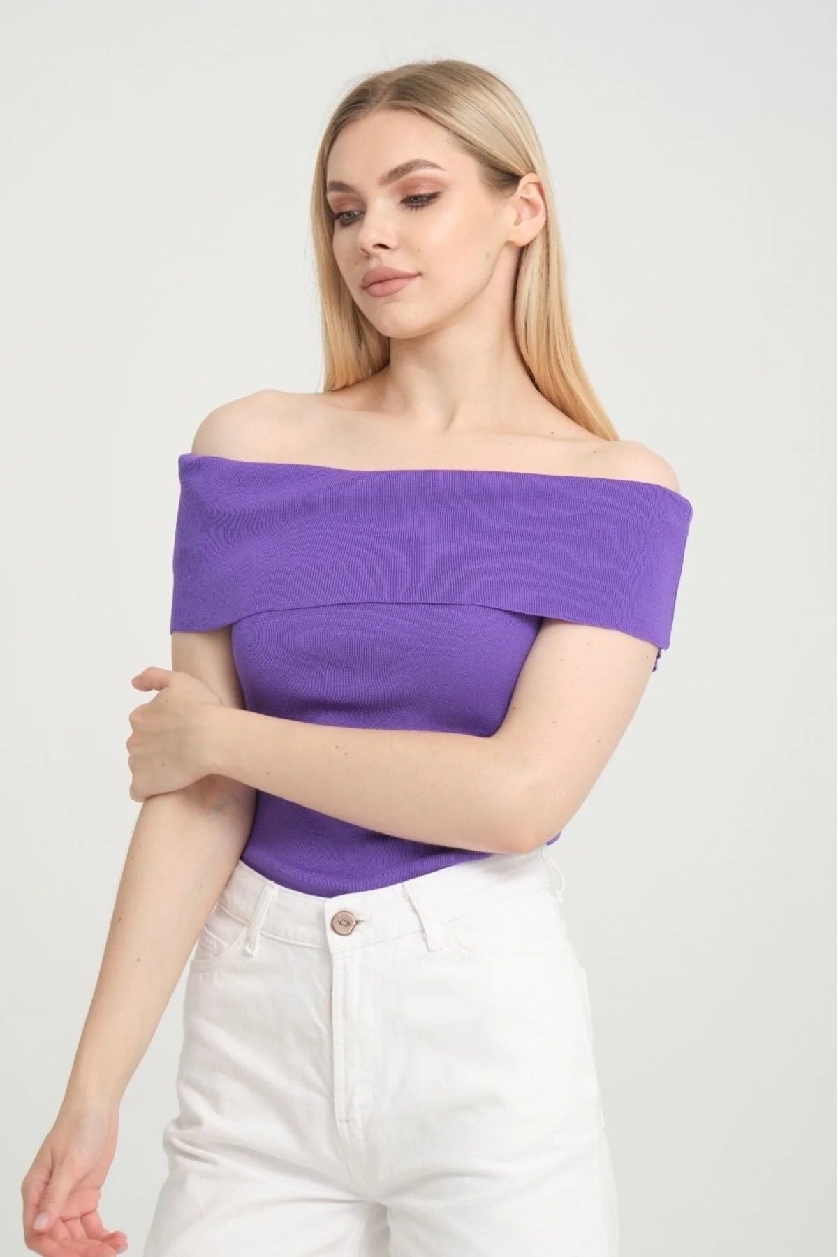 Kadın Giyim Bluz Madonna Yaka Omuzları Açık Kısakol Likralı Yazlık Bluz 3435