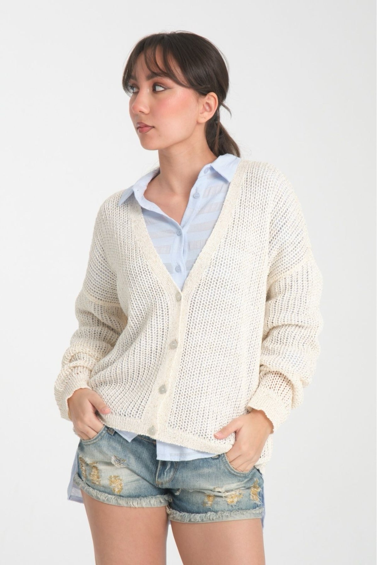 kadın hırka ince pullu v yaka düğmeli rahat kalıp şık hırka 6500