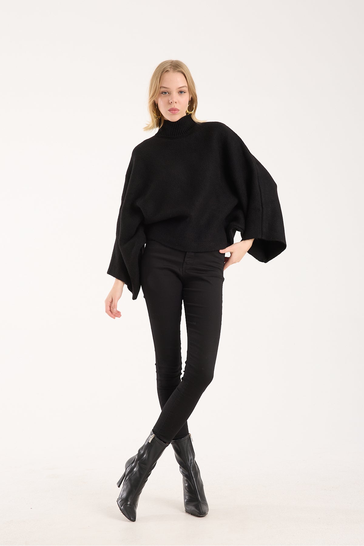 Yumoş ip pelerin dik yaka yarasa kol kadın kazak 6514