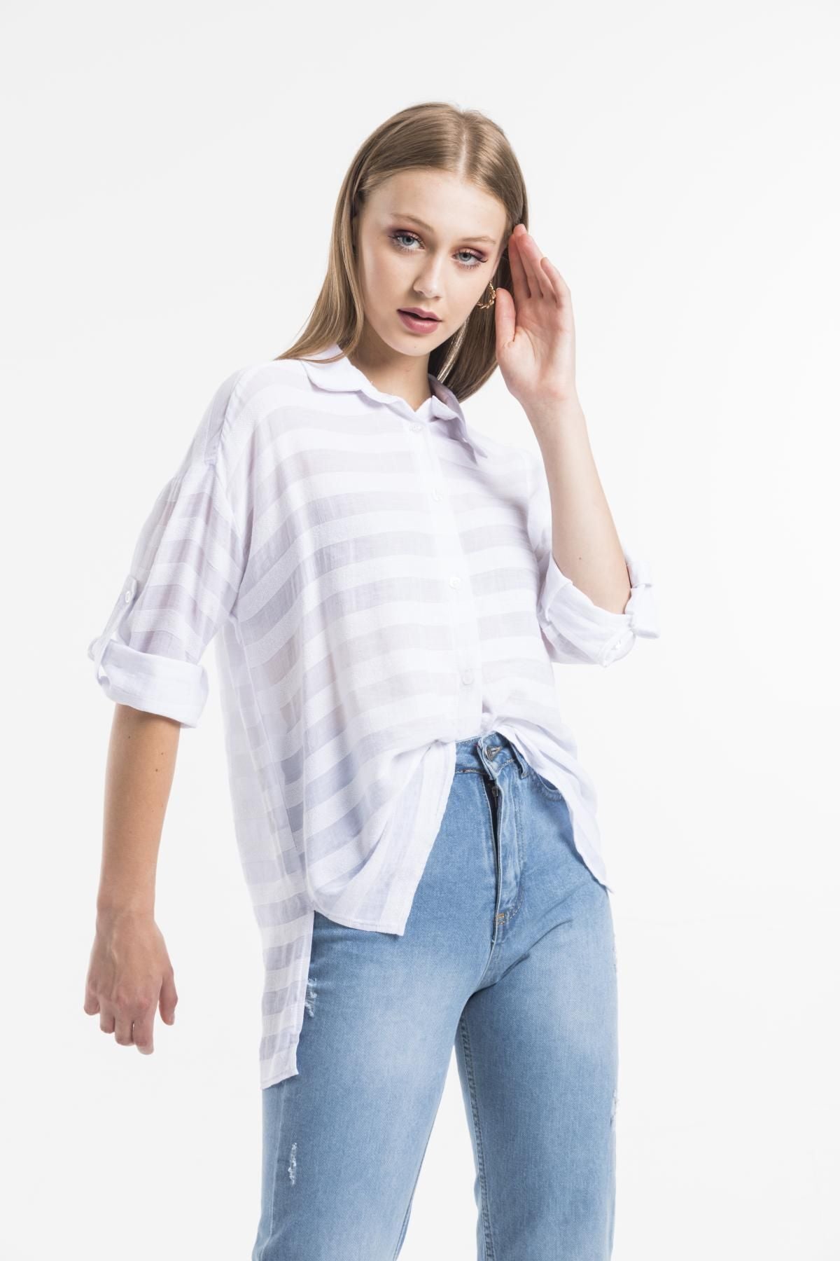 Kadın Giyim Gömlek Keten Görünümlü Bej Rengi Hafif Serin Tutan Yazlık Şıklık Rahat Kalıp 5180