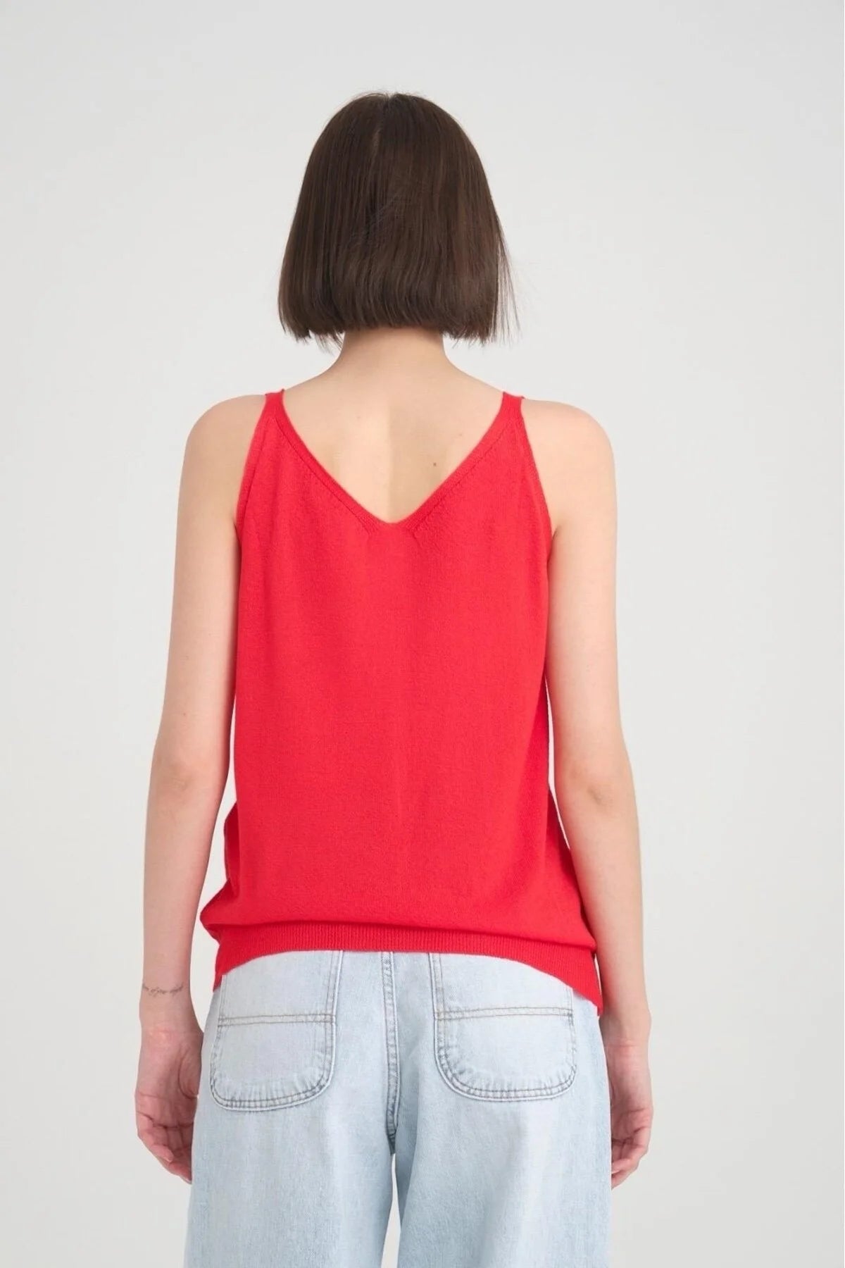 Kadın Atlet Merserize Rahat Kalıp Ön Ve Arka V Yaka Askılı Atlet 3360