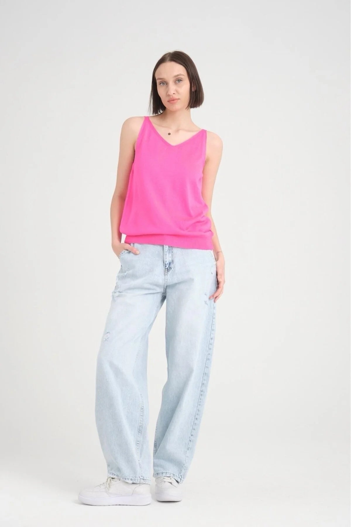 Kadın Atlet Merserize Rahat Kalıp Ön Ve Arka V Yaka Askılı Atlet 3360