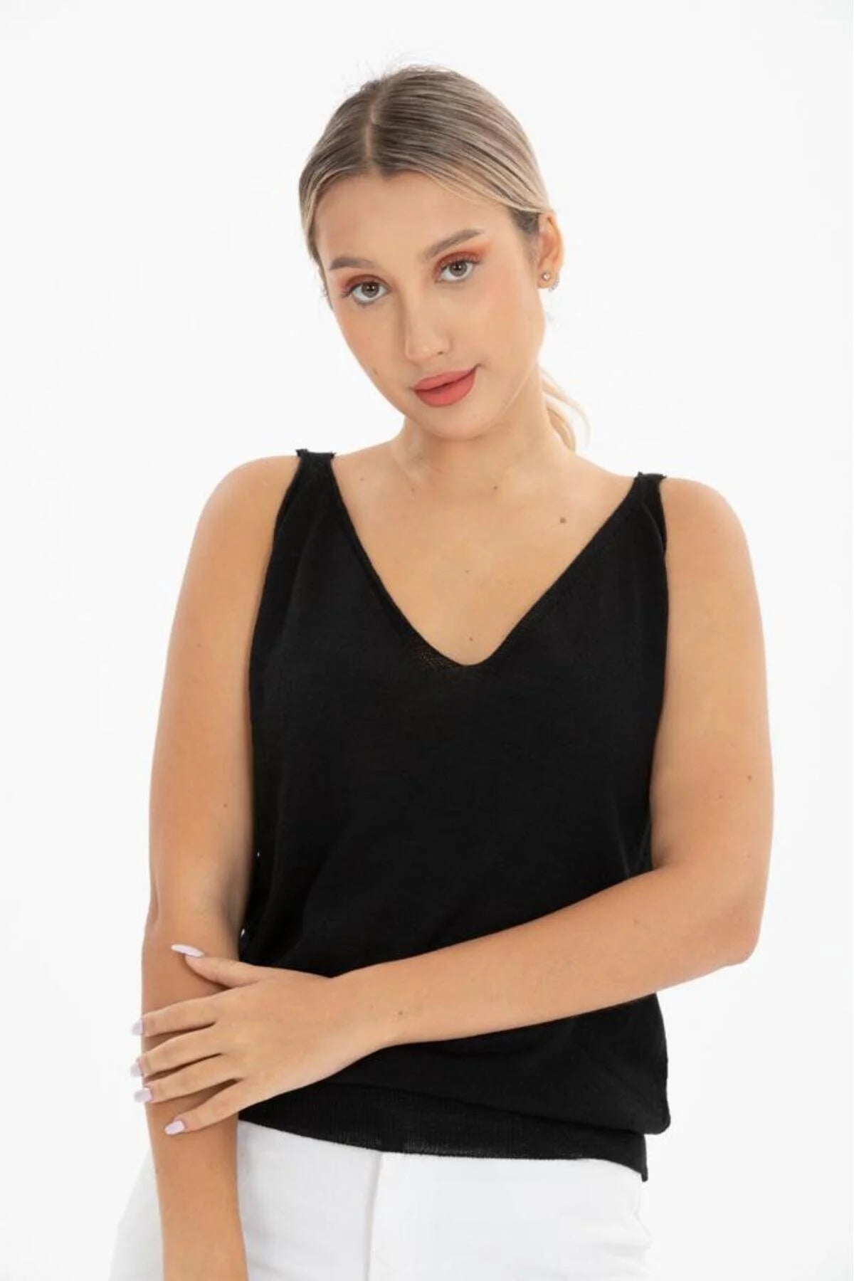 Kadın Atlet Merserize Rahat Kalıp Ön Ve Arka V Yaka Askılı Atlet 3360