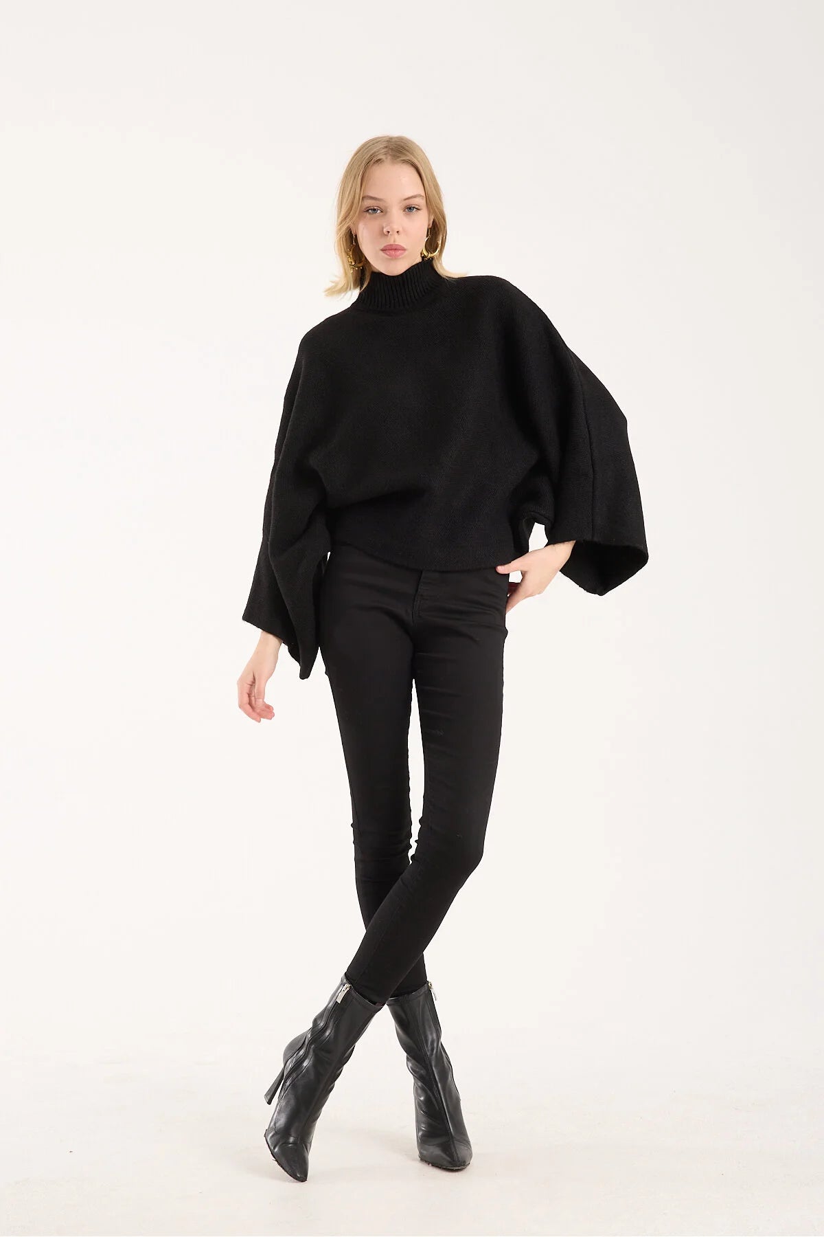 Yumoş ip pelerin dik yaka yarasa kol kadın kazak 6514